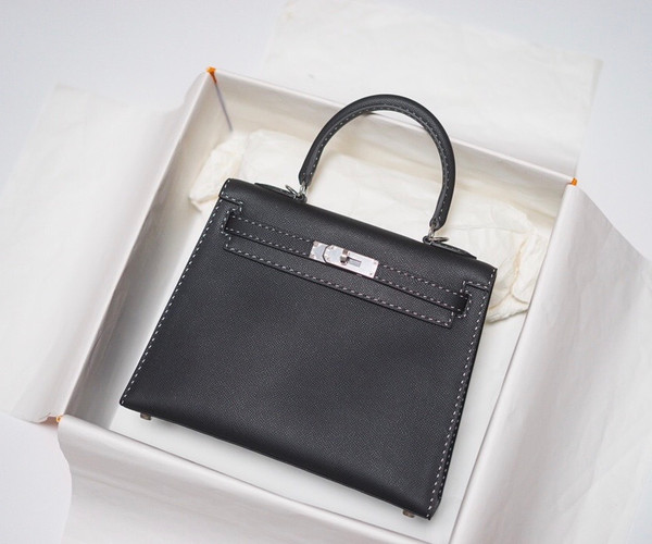 HERMES LIMITED EDITION KELLY 28 MISS YOU SELLIER UN POINT SUR DEUX NOIR BLACK MONSIEUR PALLADIUM HARDWARE