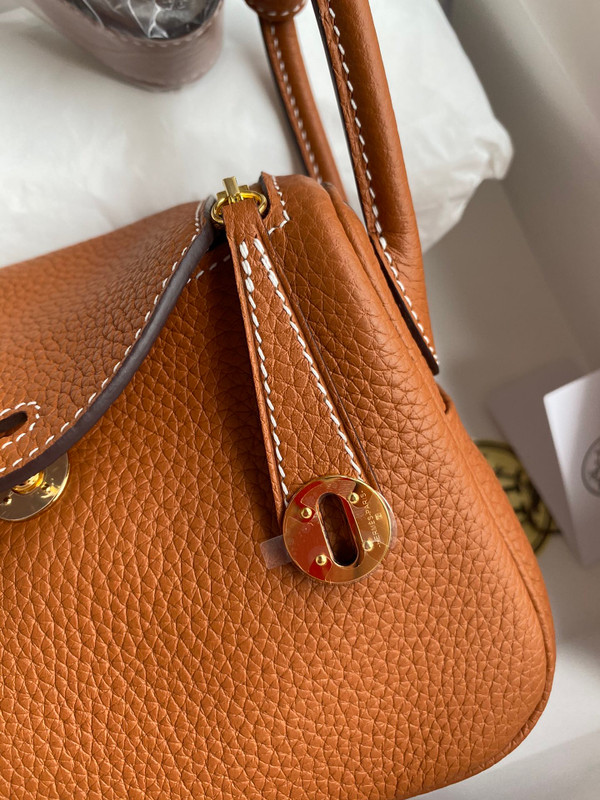 Hermes Mini Lindy 20cm Bag Gold Togo Leather Gold Hardware