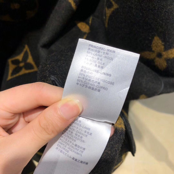 Louis Vuitton 1A5ILR HOODED WRAP COAT
