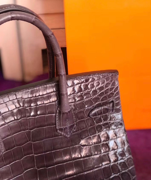 Hermes Violette  Birkin 30 in Porosus  Crocodile with Gold hardware