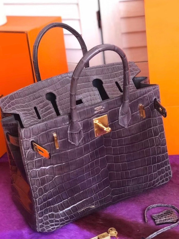 Hermes Violette  Birkin 30 in Porosus  Crocodile with Gold hardware