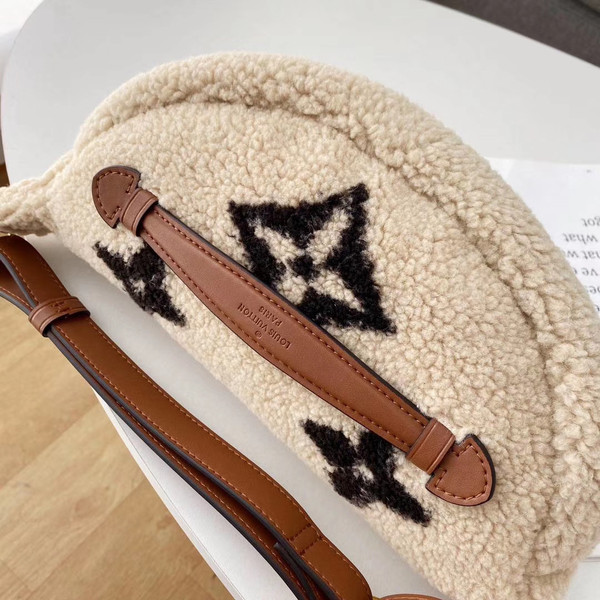 Louis Vuitton M55425 BUMBAG