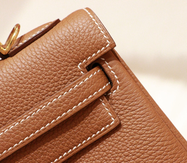 Hermes Gold Kelly 25 cm Epsom Gold Hardware
