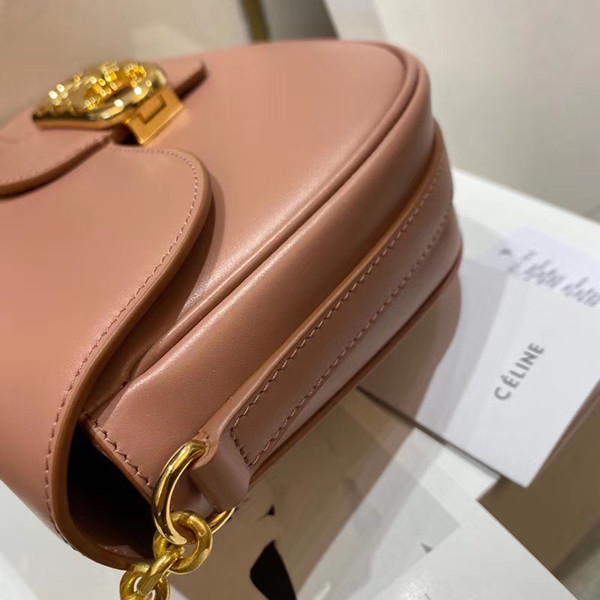 Celine MEDIUM CHAIN MAILLON TRIOMPHE BAG ANTIQUE ROSE