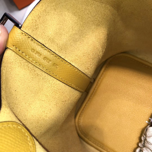 HERMES Cumin Epsom Tressage De Cuir Picotin Lock 18 PM