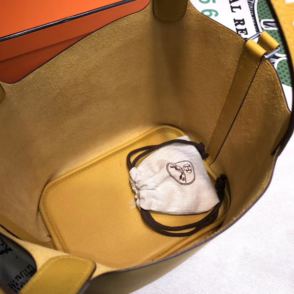 HERMES Cumin Epsom Tressage De Cuir Picotin Lock 18 PM