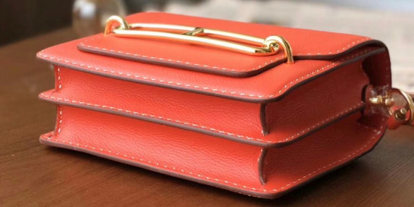 Hermes Orange Evercolor UN POINT SUR DEUX  Mini Roulis Bag