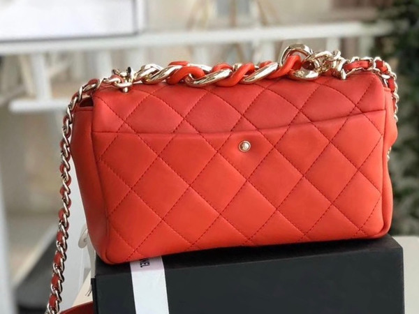 Chanel 19 Flap Bag AS1354 Red