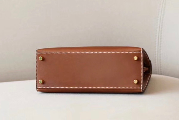 Hermès Barenia Gold  Kelly 25 Gold Hardware