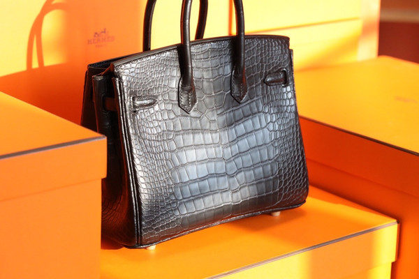 HERMÈS Black Alligator Birkin 40 Palladium Hardware