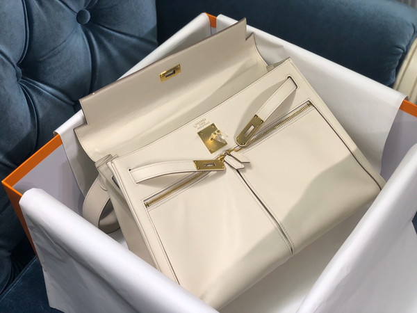 Hermes Special Order Kelly Lakis 35 Craie with Gold Hardware