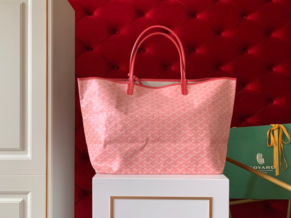 Goyard Limited Edition "LOVE"   St Louis PM Tote Pink Chevron Bag