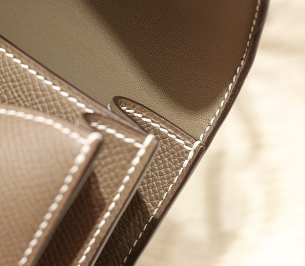 Hermes Etoupe Constance Epsom leather 18cm Gold Hardware