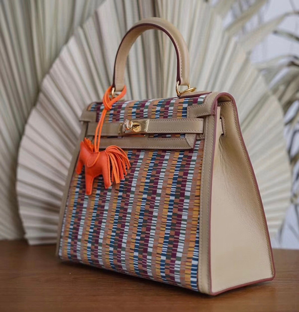 Hermes Kelly 28 Sellier Beige Box & Vibrato Leather Gold Hardware
