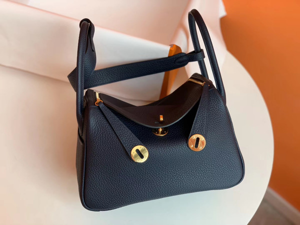 Hermes 2Z Bleu Nuit Lindy 26 Veau Taurillon Clemence Gold Hardware