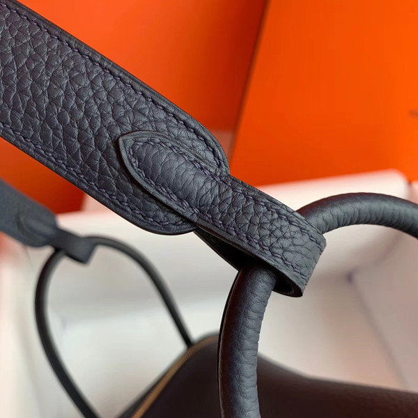 Hermes 2Z Bleu Nuit Lindy 26 Veau Taurillon Clemence Gold Hardware