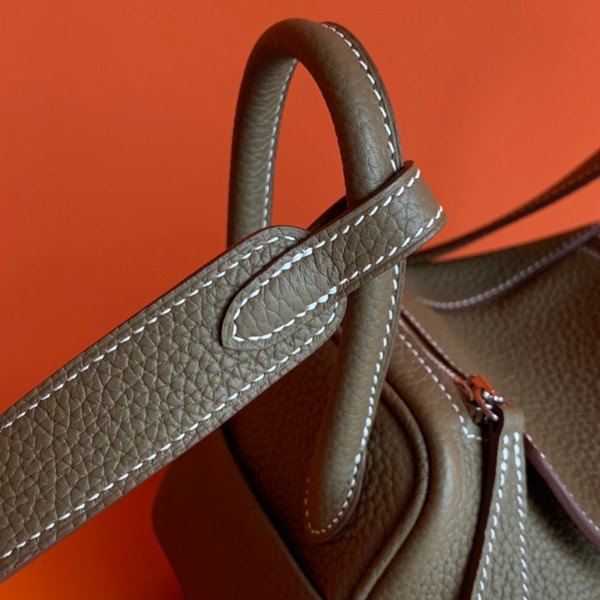 Hermes Mini Lindy 20cm Bag Etoupe Taurillon Clemence Leather Palladium Hardware
