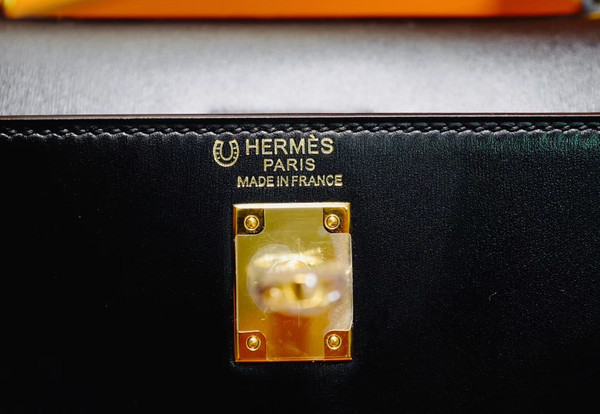 Hermès Special Order Black/ Blue  Electric Kelly 28 Box Leather  Gold Hardware with crocodile handle
