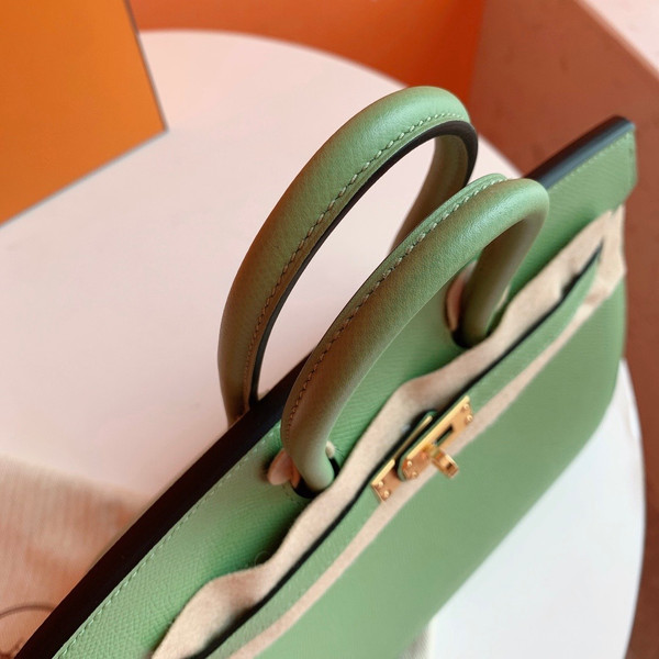 Hermes 3I Vert Criquet Birkin 25 cm Epsom Gold Hardware