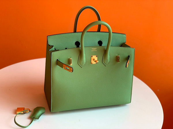 Hermes 3I Vert Criquet Birkin 25 cm Epsom Gold Hardware