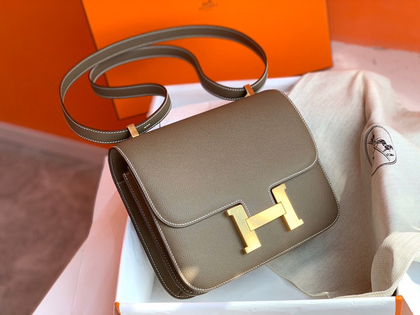 Hermes Etoupe Constance 24 Epsom bag with Gold Hardwares