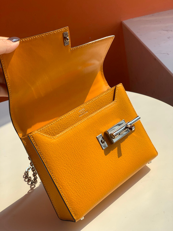 Hermès 9D Amber Verrou 21 Bag