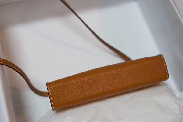 Hermes Clic-H 21 bag Gold