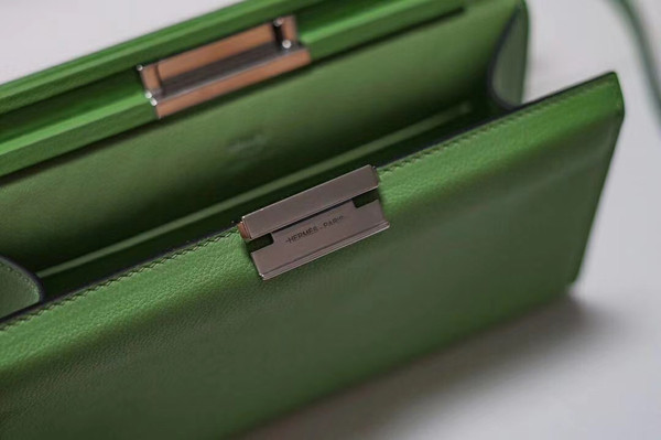 Hermes Clic-H 21 bag 3I Vert Criquet  Evercolor calfskin  with Palladium hardwares