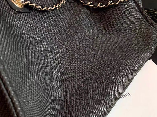 Chanel Large Tote A67001