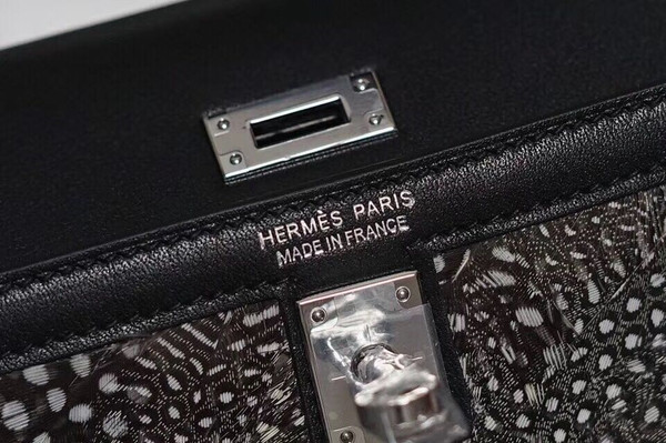Hermes  FEATHER KELLY 32 Black Peacock feather & Box Leather with Palladium Hardware