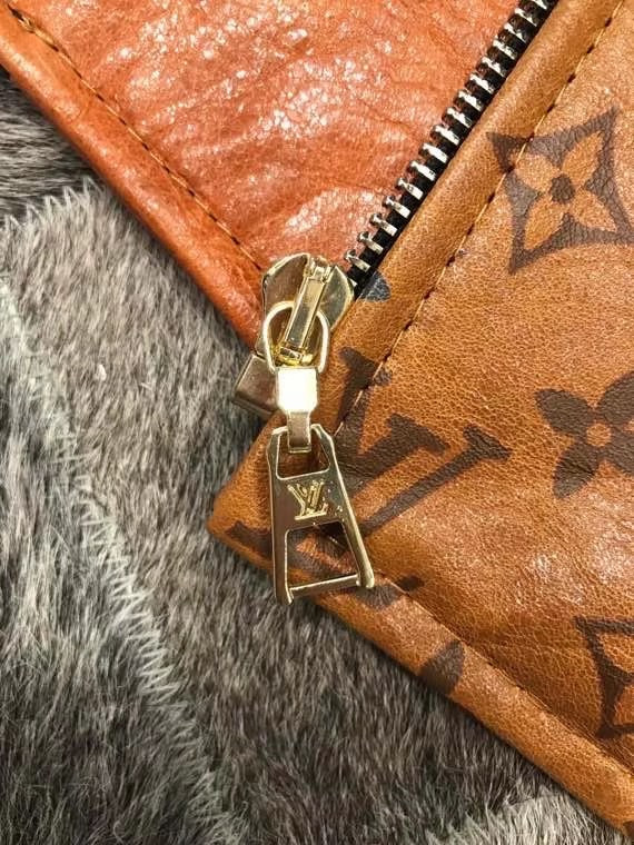 Louis Vuitton 1A82K0 TATTOO MONOGRAM CROPPED LEATHER BIKER JACKET