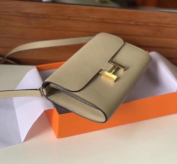 Hermes  Gris Tourterelle Constance Long To Go wallet Epsom Leather Gold Hardware
