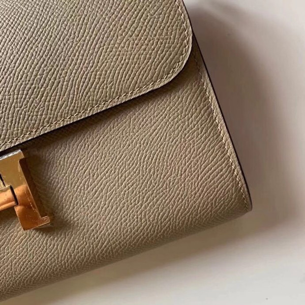 Hermes  Gris Tourterelle Constance Long To Go wallet Epsom Leather Gold Hardware