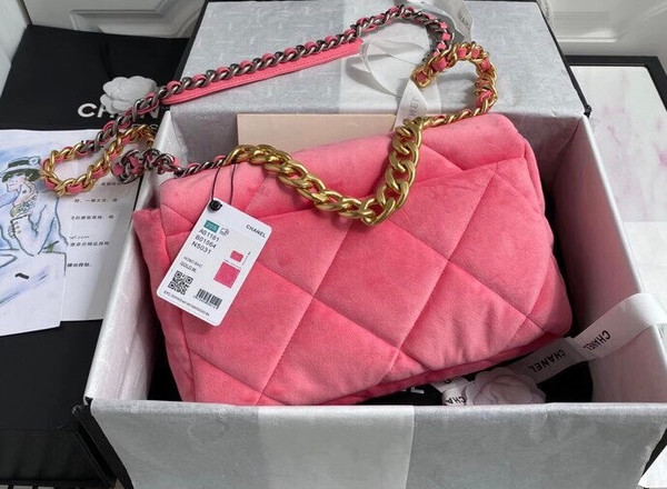 Chanel Velvet 19 flap bag Pink