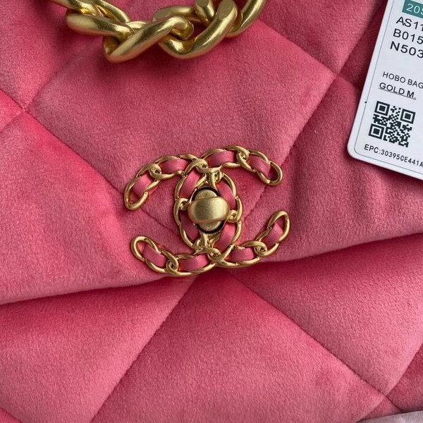 Chanel Velvet 19 flap bag Pink