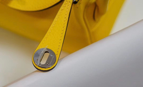 Hermes Mini Lindy 20cm Bag Lime Togo Leather Palladium Hardware