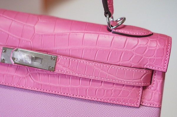 Hermes Kelly 32cm Sakura Pink Touch Clemence /Niloticus Crocodile PHW