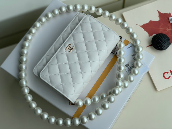 Chanel Clutch With Pearl Chain White