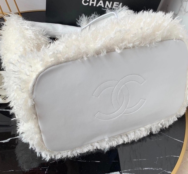 Chanel Large Hobo Bag White