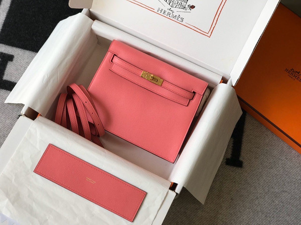 Hermes 8W Rose Azalee Kelly Danse Bag Evercolour Leather Gold Hardware