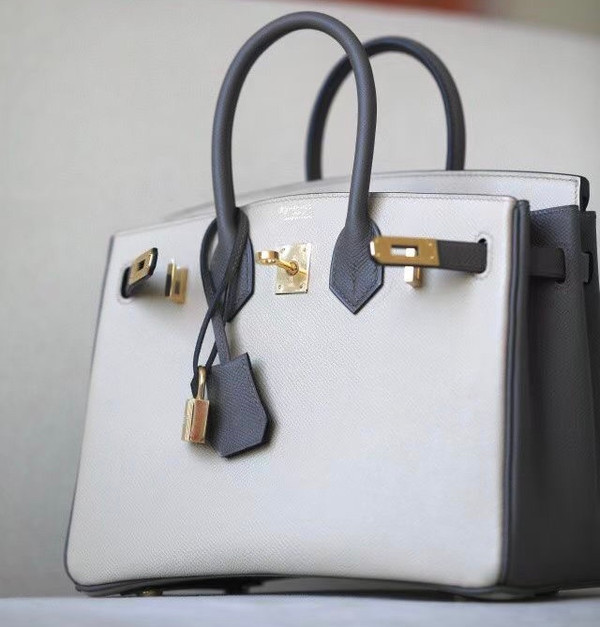 Hermes Special Order Bi-Colour 8F Etain / 10 Craie Birkin 25 cm Epsom Gold  Hardware