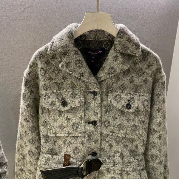 Louis Vuitton 1A81YZ  SAFARI JACKET IN GRAY BOUCLETTE WITH MONOGRAM MOTIF