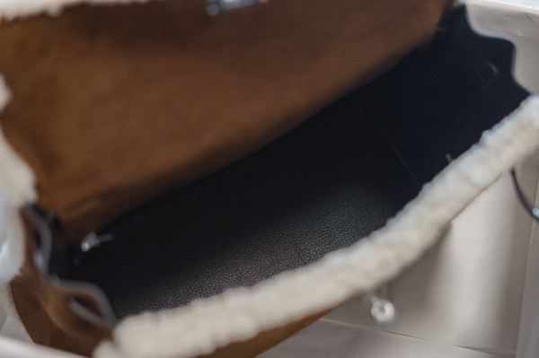 [Exclusive] Hermès Kelly 35 Limited Edition Teddy Shearling Bag