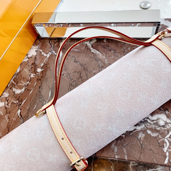 Louis Vuitton GI0501  YOGA MAT