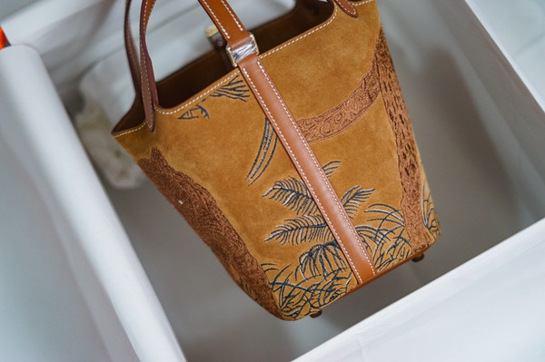 Hermes 2021 Limited Edition Embroidered Picotin lock 18 Touch Suede/ Swift Gold Hardware