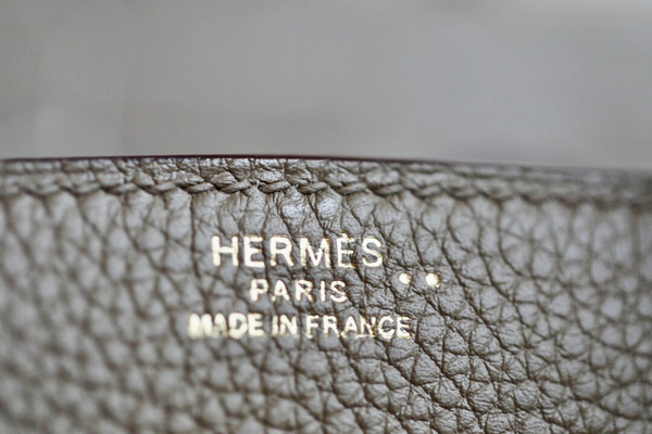 Hermès Etoupe Niloticus Crocodile /Togo Birkin Touch 25cm Gold Hardware