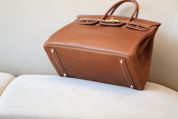 Hermes Birkin 40 Fauve Barenia Leather Gold Hardware