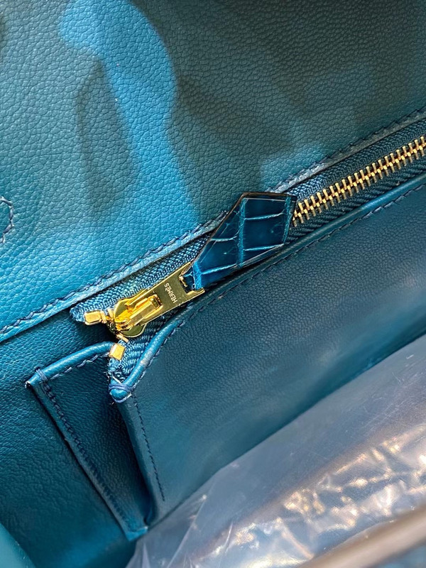 Hermes Birkin Touch 30  1P Colvert Shiny Niloticus Crocodile & Togo leather with Gold Hardware