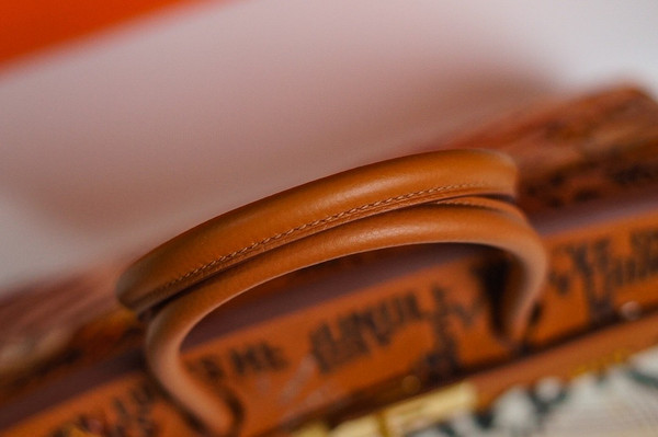 [Online Exclusive] Hermes Singapore Limited Edition Embroidered Birkin 30 Bag Gold
