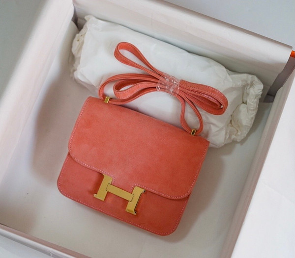 Hermes  Constance Veau Doblis Suede Rose Flamingo 19cm